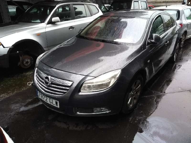 opel insignia berlina del año 2009