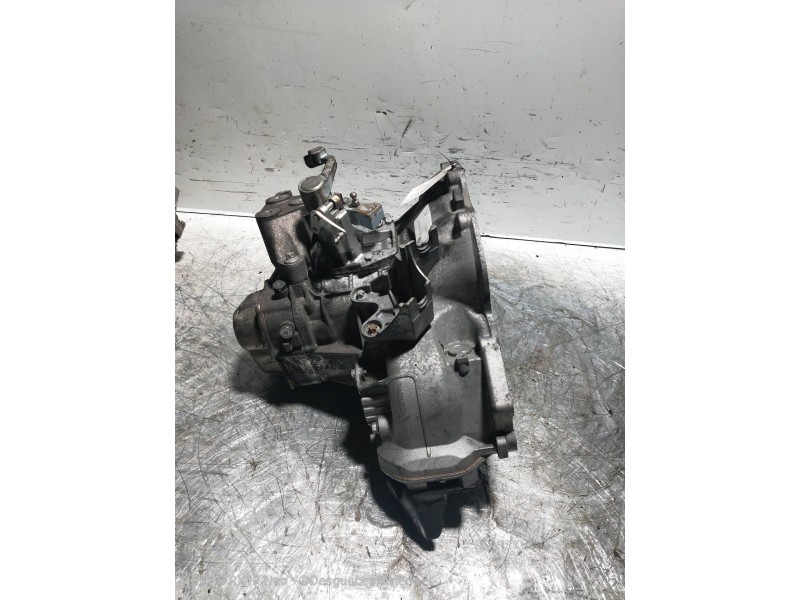 Recambio de caja cambios para opel vectra c berlina 1.8 16v referencia OEM IAM F17C374 AD7961 