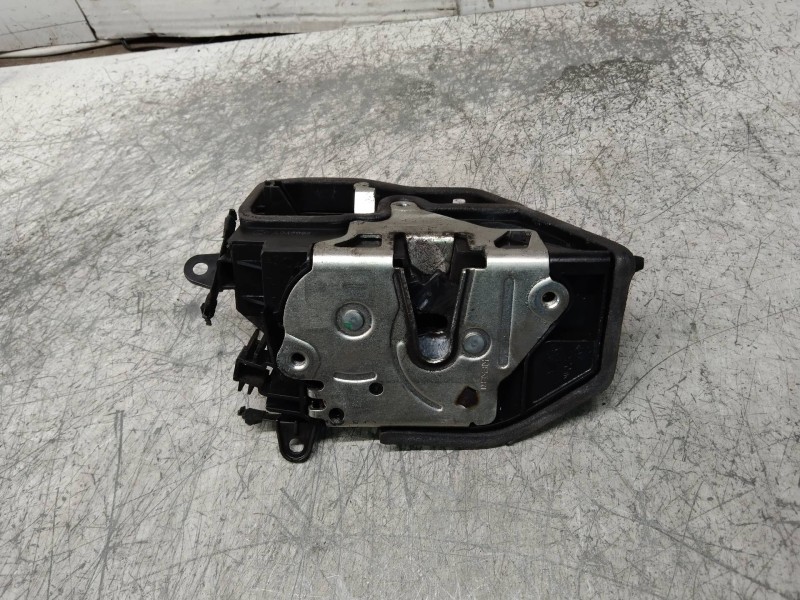 Recambio de motor cierre centralizado delantero derecho para bmw serie 1 berlina (e81/e87) 118d referencia OEM IAM   5P