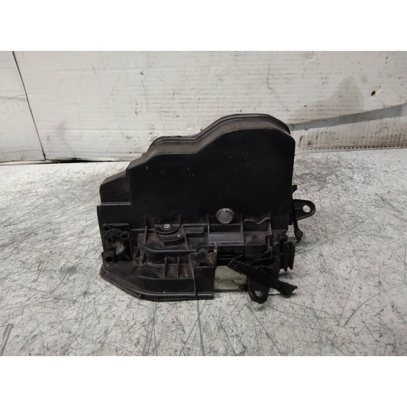 Recambio de motor cierre centralizado delantero derecho para bmw serie 1 berlina (e81/e87) 118d referencia OEM IAM   5P