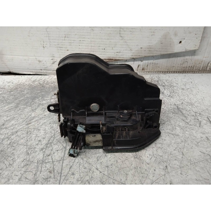 Recambio de motor cierre centralizado delantero izquierdo para bmw serie 1 berlina (e81/e87) 118d referencia OEM IAM   5P