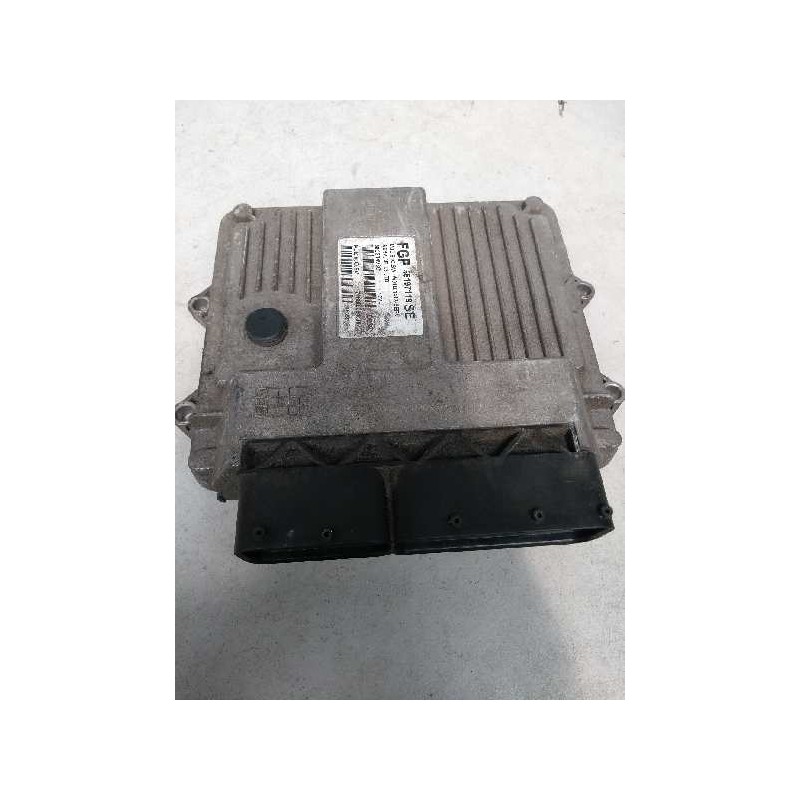 Recambio de centralita motor uce para opel corsa c 1.3 16v cdti cat (z 13 dt / ln9) referencia OEM IAM FGP55197119 MJD6J0SV SE 7