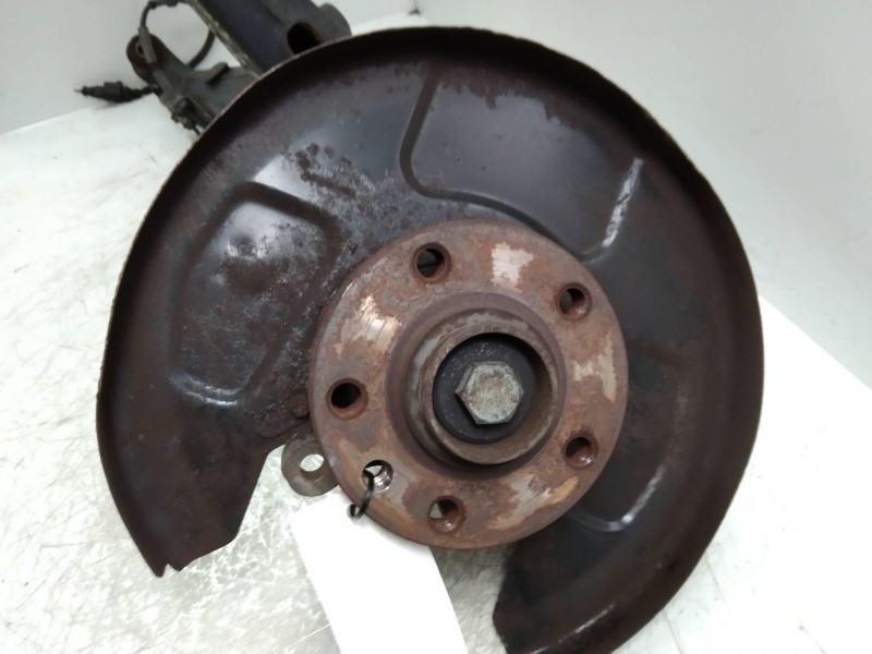 Recambio de mangueta trasera derecha para ford galaxy (vy) ambiente referencia OEM IAM 1036161  