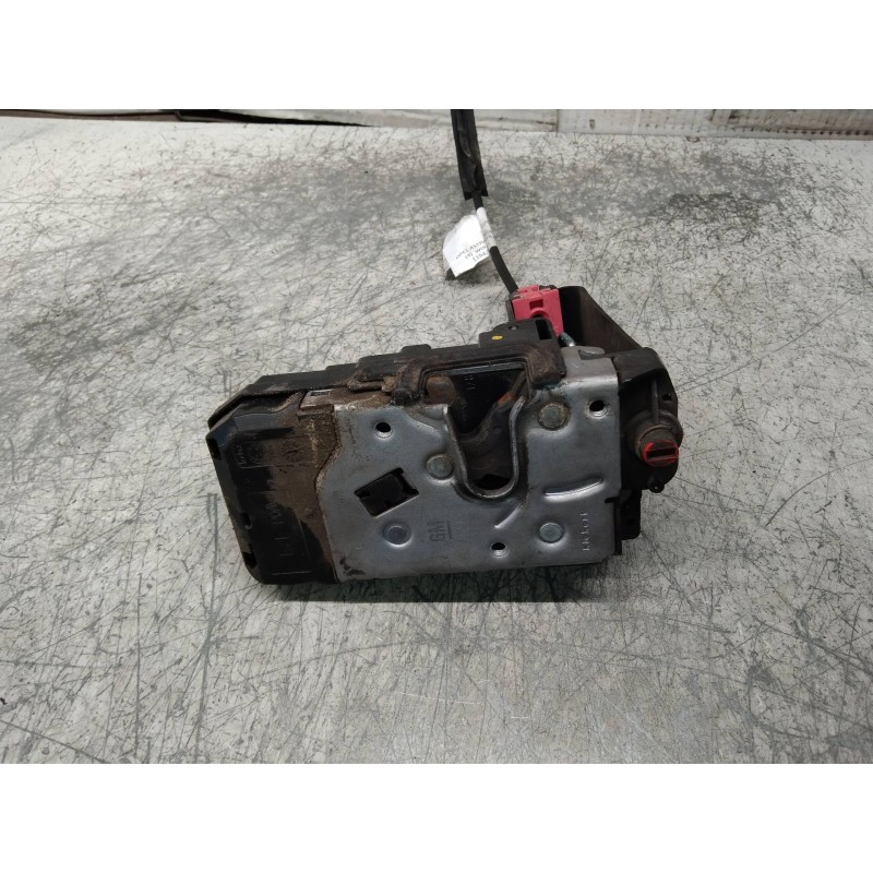 Recambio de motor cierre centralizado trasero derecho para opel astra h caravan energy referencia OEM IAM 13210738  5P