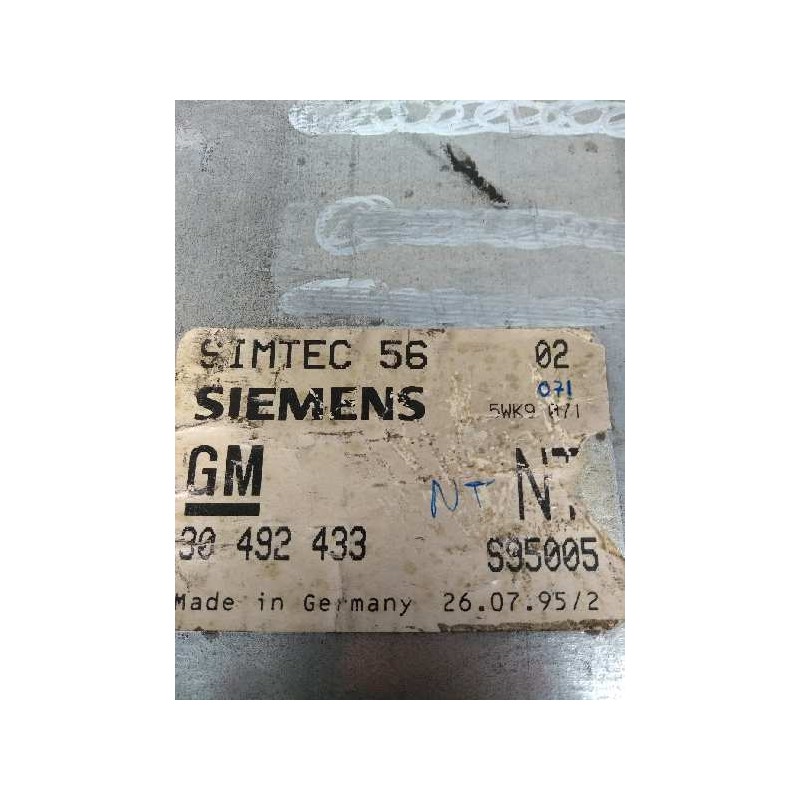 Recambio de centralita motor uce para opel omega b 2.0 16v cat (x 20 xev / l34) referencia OEM IAM 90492433 5WK9071 S95005 NT Recambio de centralita motor uce para opel omega b 2.0 16v cat (x 20 xev / l34) referencia OEM IAM 90492433 5WK9071 S95005 NT