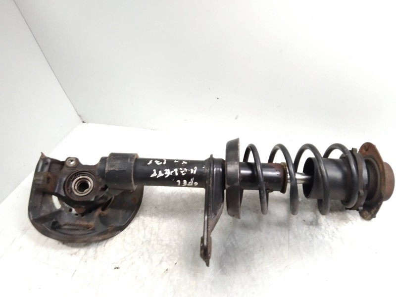 Recambio de mangueta delantera derecha para opel kadett e 1.3 referencia OEM IAM   