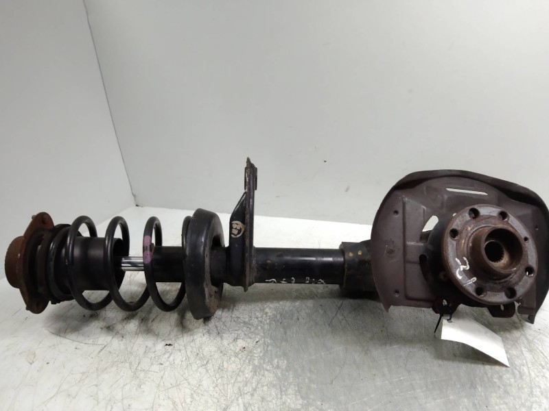 Recambio de mangueta delantera izquierda para opel kadett e 1.3 referencia OEM IAM   