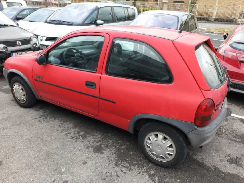 opel corsa b del año 1993