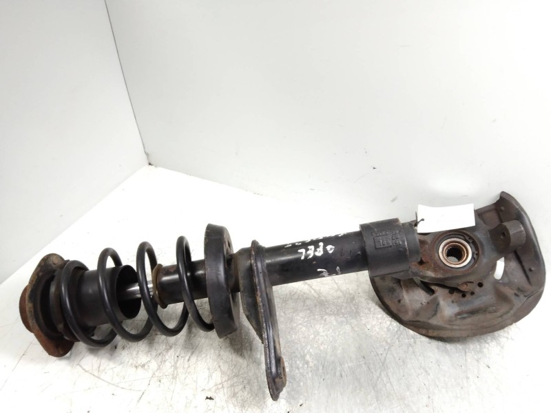 Recambio de mangueta delantera izquierda para opel kadett e 1.3 referencia OEM IAM   