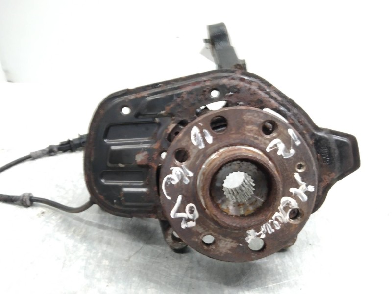 Recambio de mangueta delantera izquierda para opel meriva 1.6 16v referencia OEM IAM   