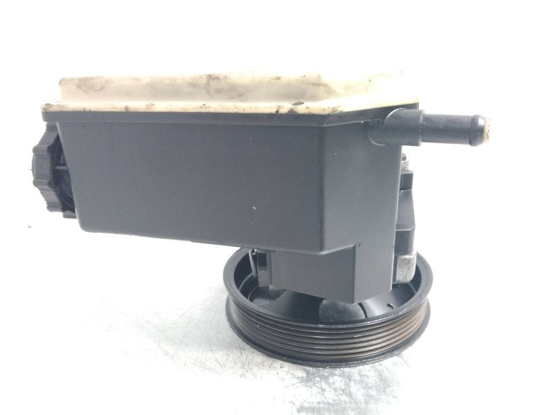 Recambio de bomba direccion para opel vectra b berlina 1.8 16v cat referencia OEM IAM 7691900113 90576809 