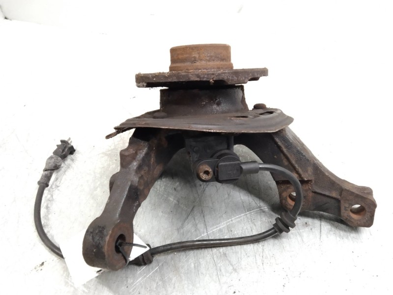 Recambio de mangueta delantera izquierda para opel meriva 1.6 16v referencia OEM IAM   