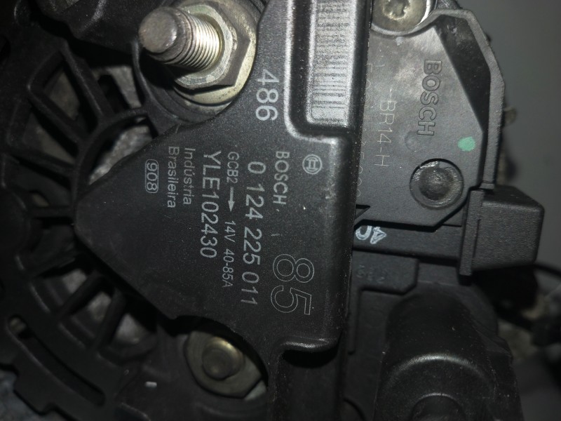 Recambio de alternador para mg rover mg zr (f/rf) 105 referencia OEM IAM 0124225011  