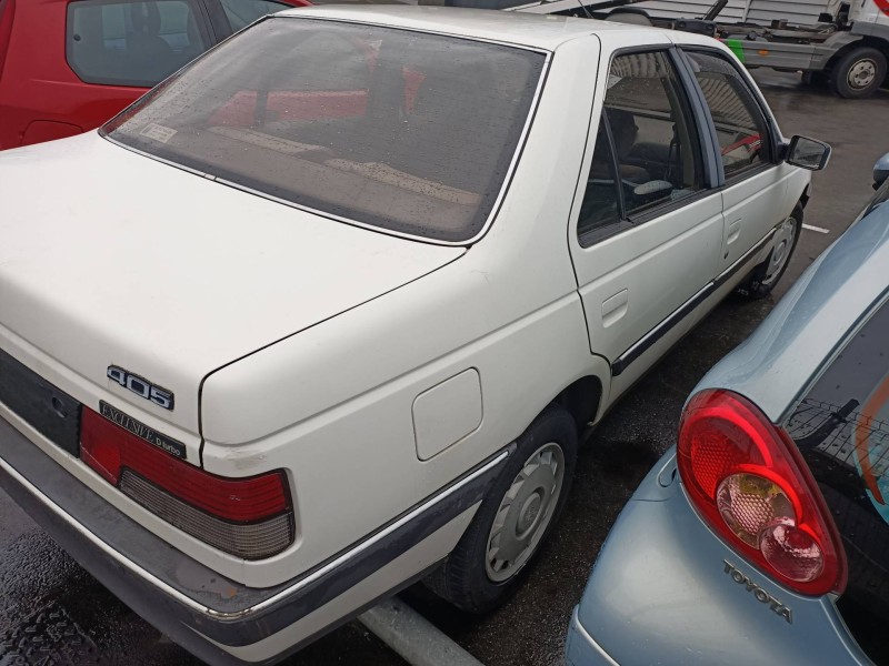 peugeot 405 berlina del año 1992