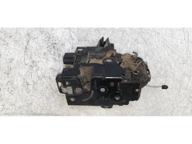 Recambio de motor cierre centralizado delantero derecho para seat arosa (6h1) select referencia OEM IAM   