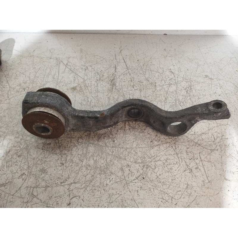 Recambio de brazo suspension inferior delantero derecho para mercedes clase sl (w230) roadster 500 (230.475) referencia OEM IAM 