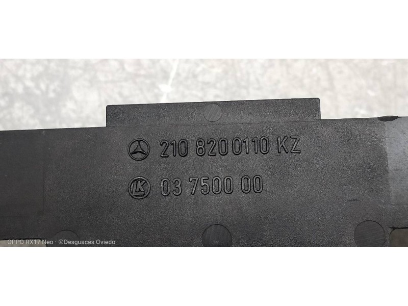 Recambio de mando elevalunas delantero izquierdo para mercedes clase e (w210) berlina 200 (210.035) referencia OEM IAM 210820011