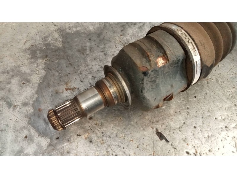 Recambio de transmision delantera izquierda para toyota camry (v10) 2.2 gl referencia OEM IAM   