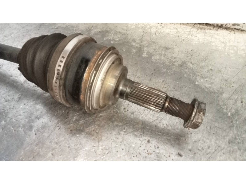 Recambio de transmision delantera izquierda para toyota camry (v10) 2.2 gl referencia OEM IAM   