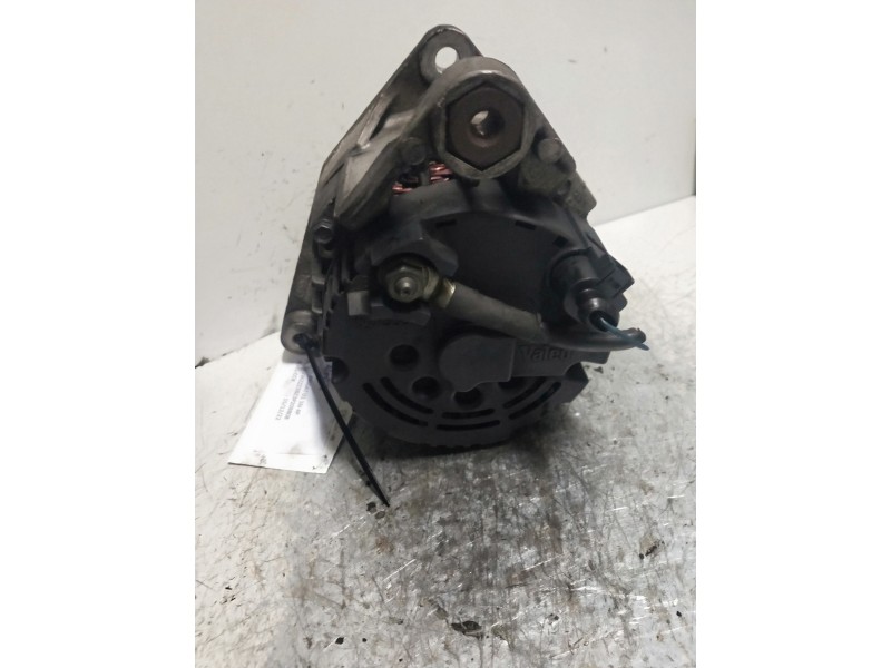 Recambio de alternador para volkswagen passat berlina (3b3) edition referencia OEM IAM 2542225B  