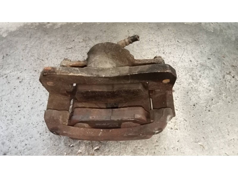 Recambio de pinza freno delantera derecha para toyota camry (v10) 2.2 gl referencia OEM IAM   