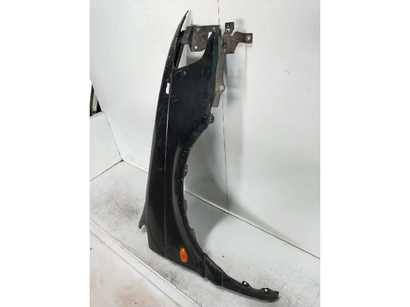 Recambio de aleta delantera derecha para hyundai santamo gl referencia OEM IAM   