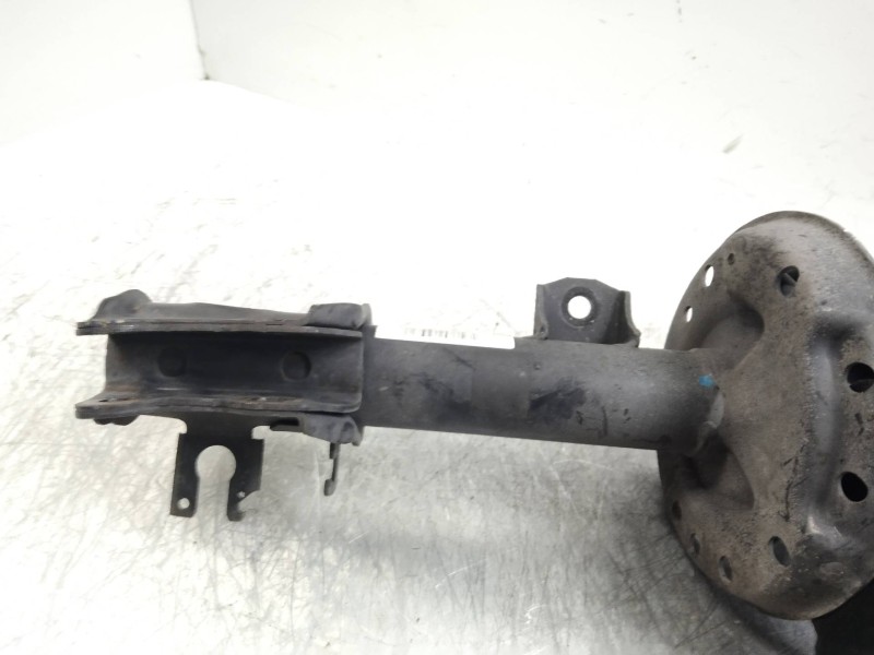 Recambio de amortiguador delantero derecho para opel corsa d referencia OEM IAM 13343098  