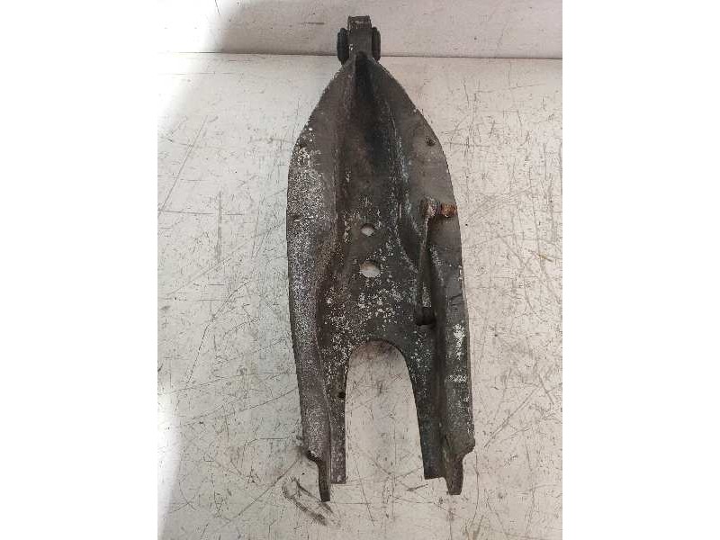 Recambio de brazo suspension inferior trasero izquierdo para mercedes clase sl (w230) roadster 500 (230.475) referencia OEM IAM 