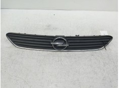 Recambio de rejilla delantera para opel astra g berlina 1.8 16v cat referencia OEM IAM   