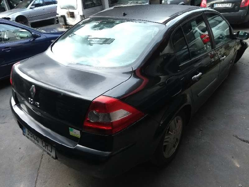 renault megane ii classic berlina del año 2004