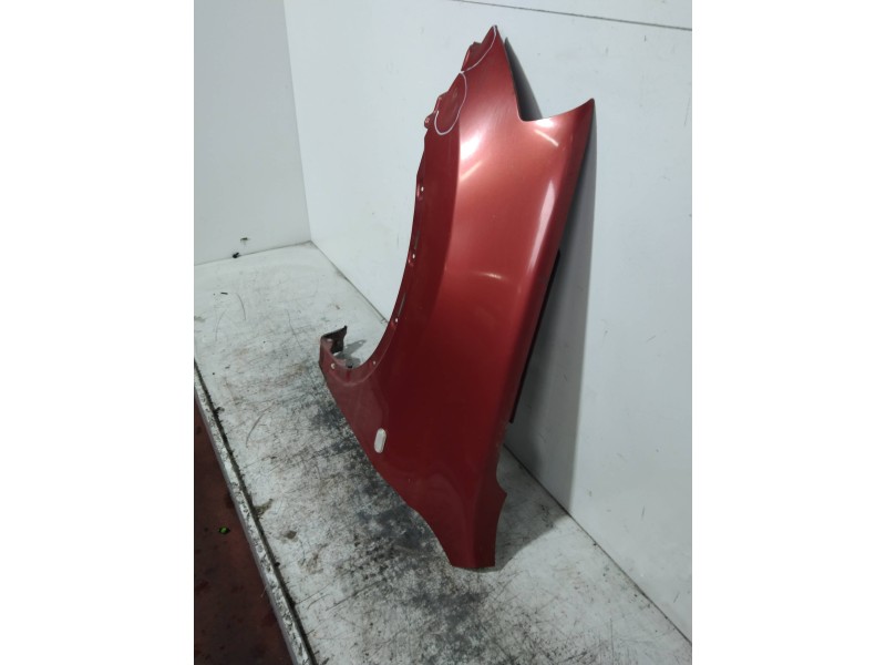 Recambio de aleta delantera izquierda para nissan qashqai (j10) acenta referencia OEM IAM   