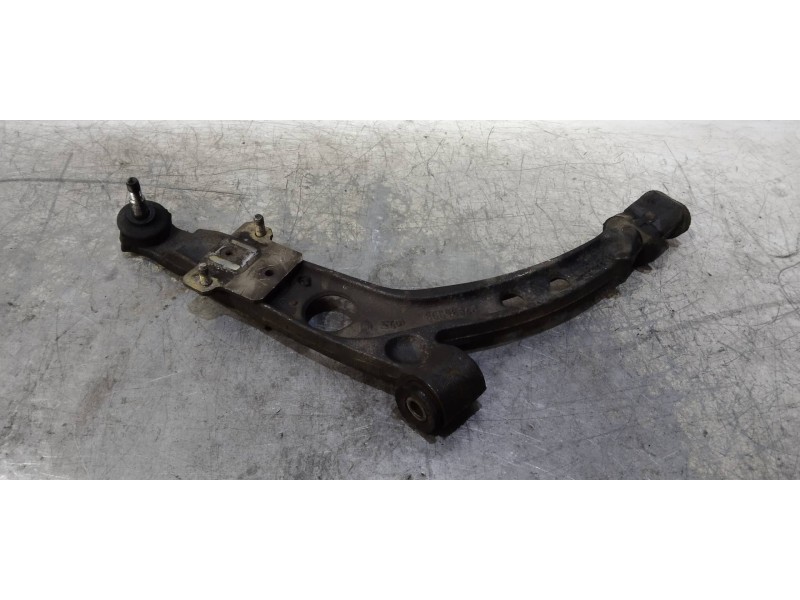Recambio de brazo suspension inferior delantero derecho para fiat seicento (187) brush referencia OEM IAM   