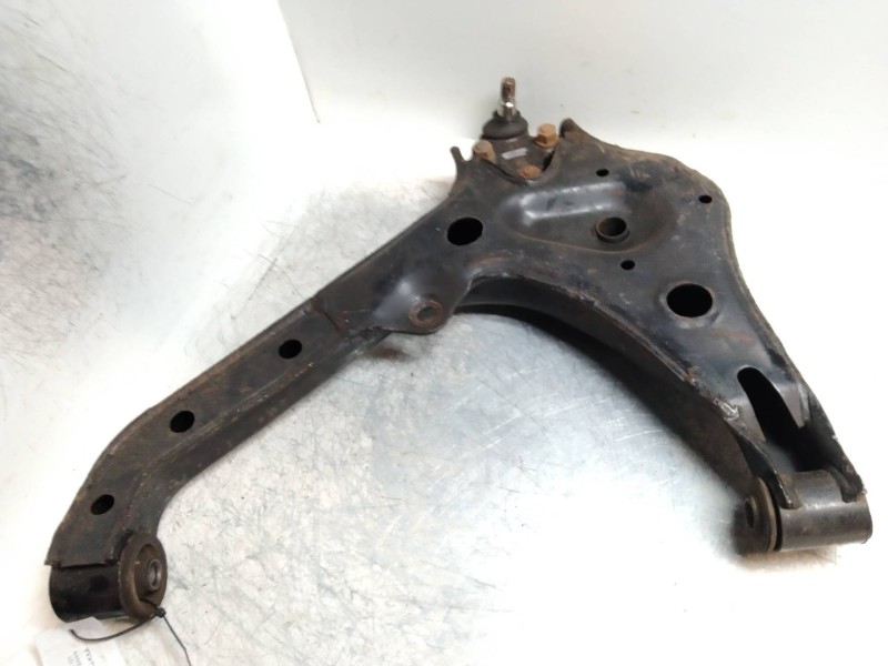 Recambio de brazo suspension inferior delantero izquierdo para santana 300 20hdi referencia OEM IAM   