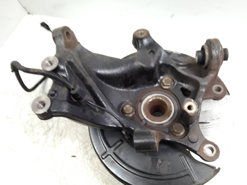 Recambio de mangueta trasera izquierda para opel insignia berlina 2.0 16v cdti referencia OEM IAM   