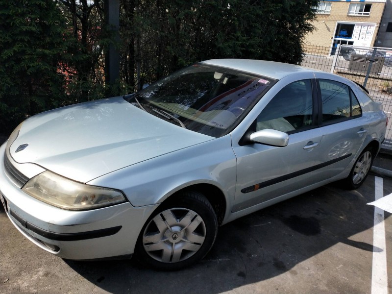 renault laguna ii (bg0) del año 2003