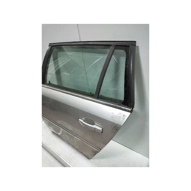 Recambio de puerta trasera izquierda para opel vectra c caravan 1.9 16v cdti cat (z 19 dth / lrd) referencia OEM IAM   