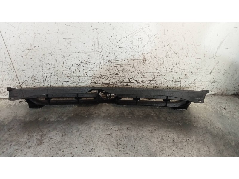 Recambio de rejilla delantera para toyota camry (v10) 2.2 gl referencia OEM IAM   