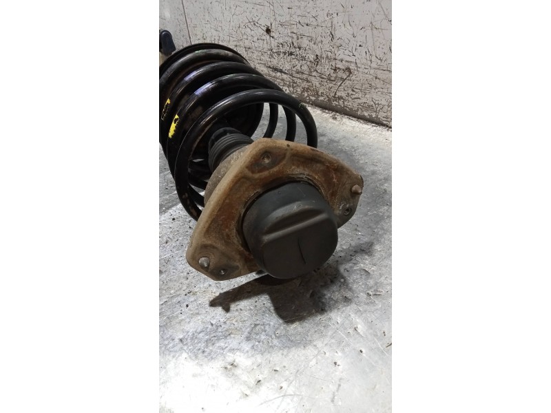 Recambio de amortiguador delantero derecho para fiat marea weekend (185) 1.9 jtd 110 st. moritz (i) referencia OEM IAM   