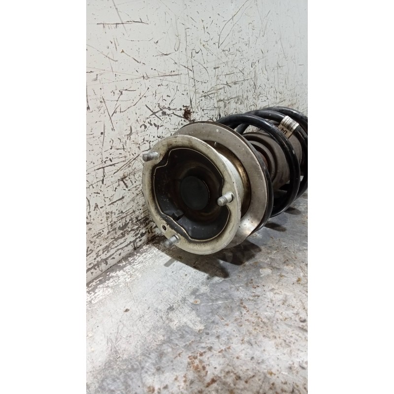 Recambio de amortiguador delantero derecho para bmw serie 1 berlina (e81/e87) 118d referencia OEM IAM 31316786023  