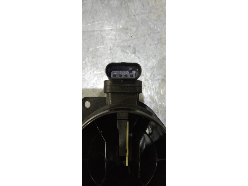 Recambio de caudalimetro para volkswagen golf vii lim. advance bluemotion referencia OEM IAM 04L906461B  