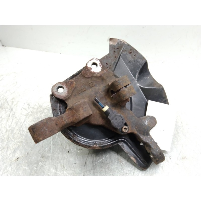 Recambio de mangueta delantera izquierda para opel omega b 2.5 turbodiesel (x 25 td / u 25 td / l93) referencia OEM IAM   