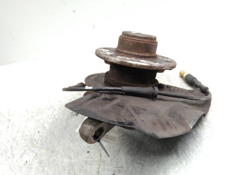 Recambio de mangueta delantera derecha para opel omega b 2.5 v6 cat (l80) referencia OEM IAM   