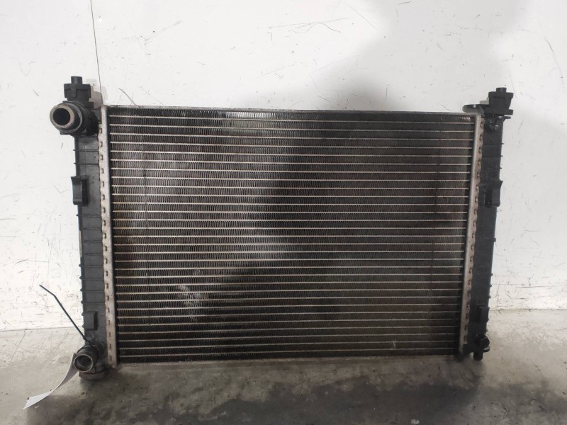 Recambio de radiador agua para ford fiesta (cbk) fun referencia OEM IAM 4S6H8005EA  