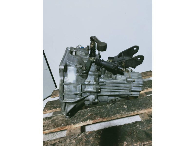 Recambio de caja cambios para hyundai coupe (j2) 1.6 fx coupe referencia OEM IAM JW1873 542611 5V