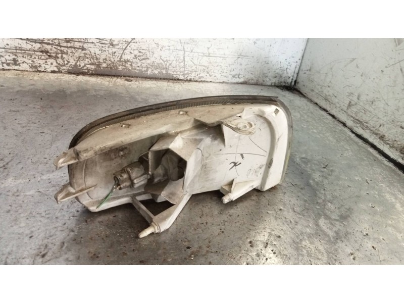 Recambio de piloto delantero izquierdo para toyota camry (v10) 2.2 gl referencia OEM IAM   