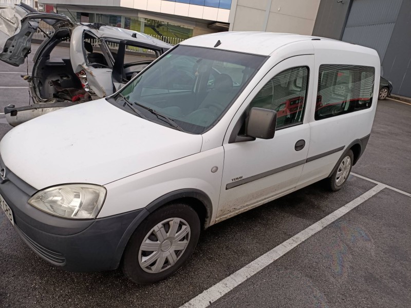 opel combo (corsa c) del año 2003