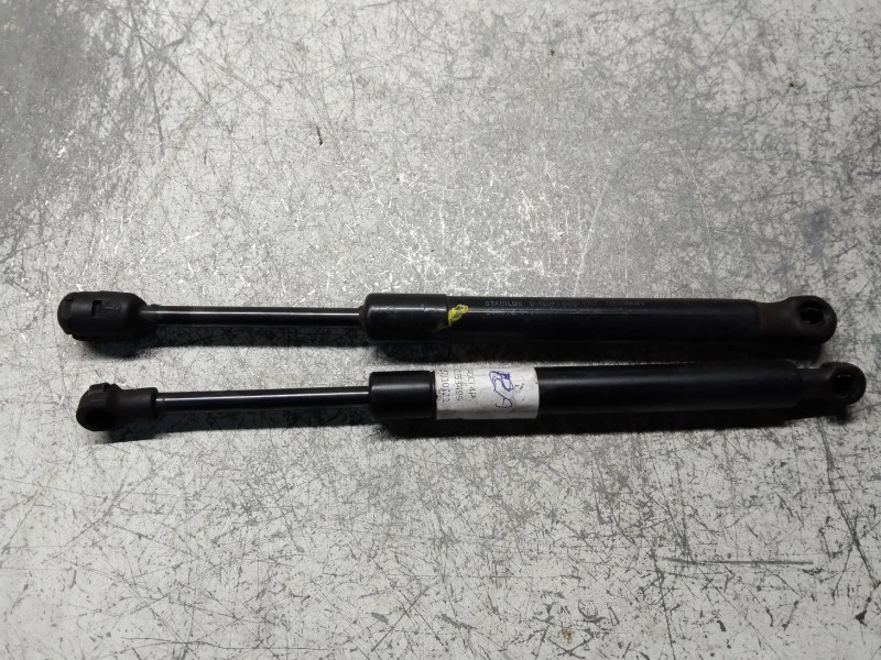 Recambio de amortiguadores maletero / porton para volvo s60 berlina 2.4 d referencia OEM IAM 30716057  420N