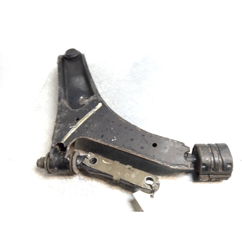 Recambio de brazo suspension inferior delantero izquierdo para suzuki swift sf berlina (ma) 1.3 gls (3-ptas.) referencia OEM IAM