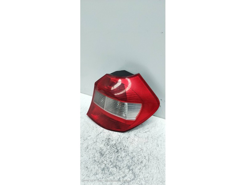 Recambio de piloto trasero derecho para bmw serie 1 berlina (e81/e87) 120d referencia OEM IAM   