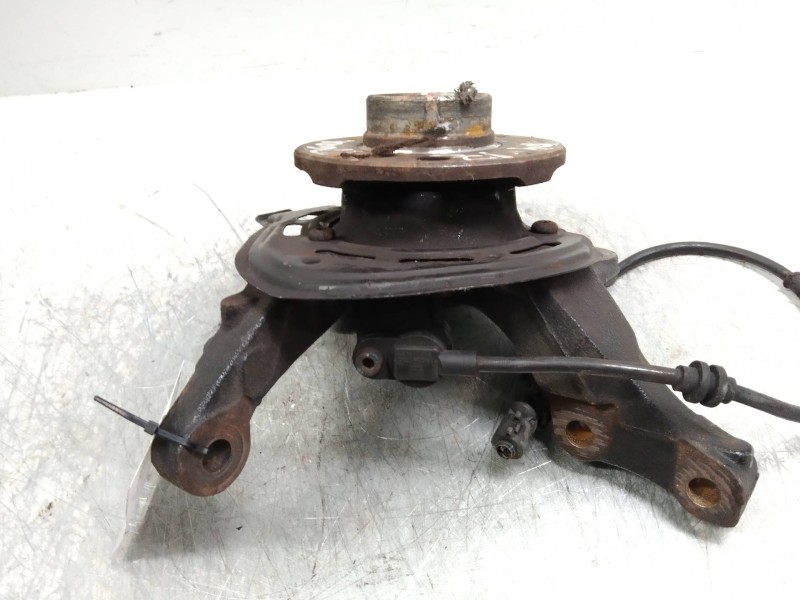 Recambio de mangueta delantera izquierda para opel tigra twin top 1.3 16v cdti cat (z 13 dt / ln9) referencia OEM IAM   